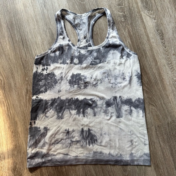 Lululemon Run: Swiftly Racerback Tie Dye Heathered Black - Picture 1 of 10